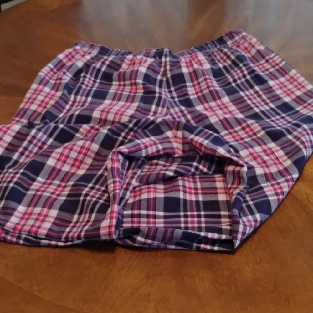 Victoria's Secret PJ Set Size L Flannel Pink Purple Pockets On Top - Picture 8 of 10